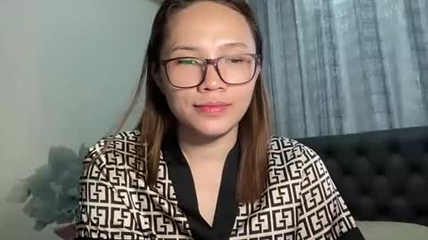 Snapshot of zoey_foryou chatting on October 19, 3:22 am zoey_foryou online show from October 19, 3:22 am