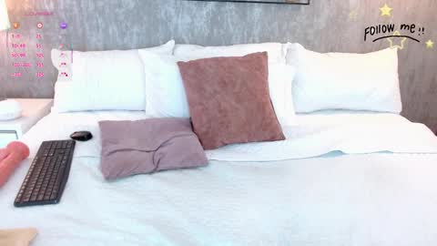 zoe online show from April 16, 8:09 pm