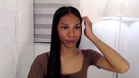 zoey online show from February 8, 2:58 am