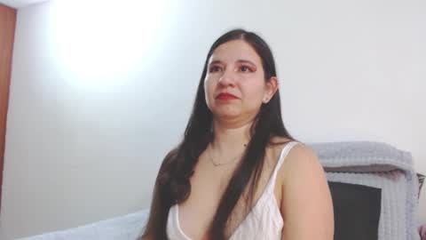 Snapshot of zohe_ chatting on September 18, 12:53 pm zohe online show from September 18, 12:53 pm