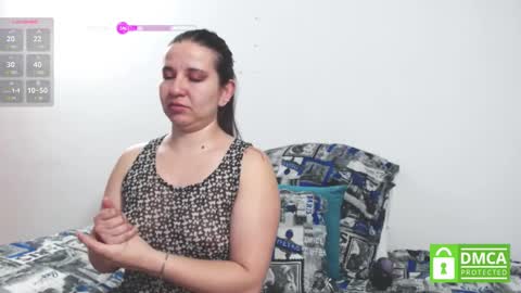Snapshot of zohe_ chatting on February 15, 9:16 am zohe online show from February 15, 9:16 am