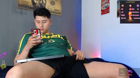 zonaxlive online show from January 14, 2:08 am