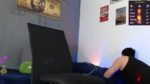 zonaxlive online show from January 17, 2:21 am