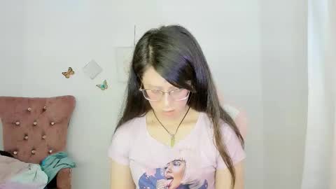 Alicie online show from March 26, 3:17 pm