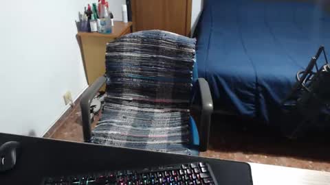 Zuheyla online show from February 23, 8:00 pm