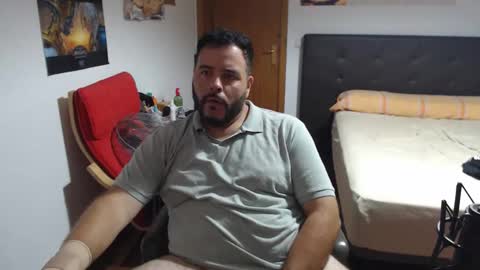 Zuheyla online show from September 13, 7:05 pm