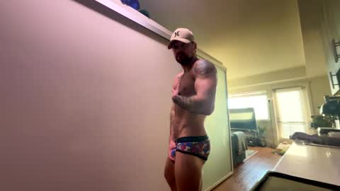 Snapshot of zuko_zen69 chatting on February 9, 4:18 pm Zuko online show from February 9, 4:18 pm