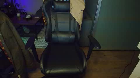 Zuko online show from February 24, 4:26 am