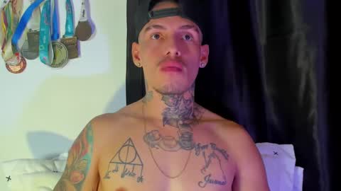 zyon garcia online show from January 15, 11:40 pm