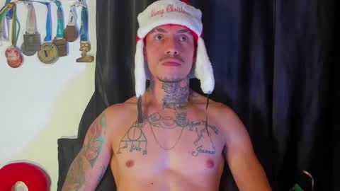 zyon garcia online show from December 11, 2:30 am