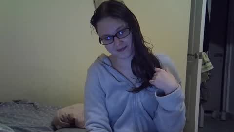 Zyuhre online show from December 18, 5:03 am