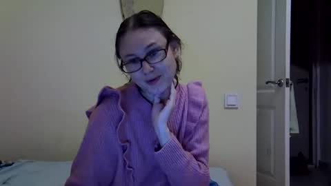 Zyuhre online show from October 13, 9:39 pm