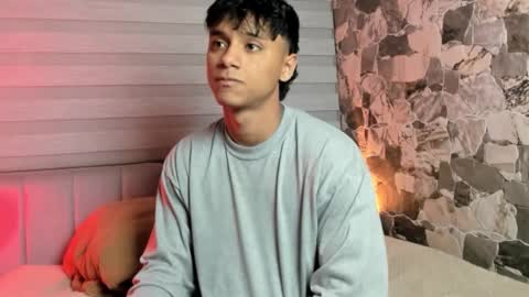 zyzz_1812 online show from February 16, 3:37 am