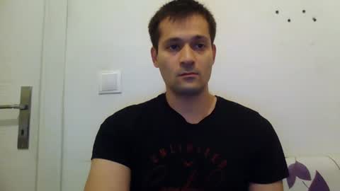 Snapshot of zzzzzzz41 chatting on December 1, 4:32 pm zzzzzzz41 online show from December 1, 4:32 pm
